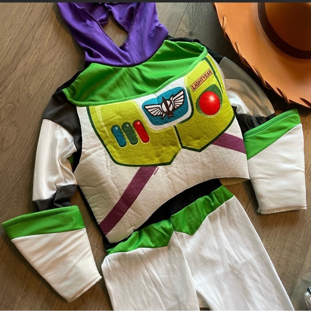 3T-4T Buzz Lightyear Costume